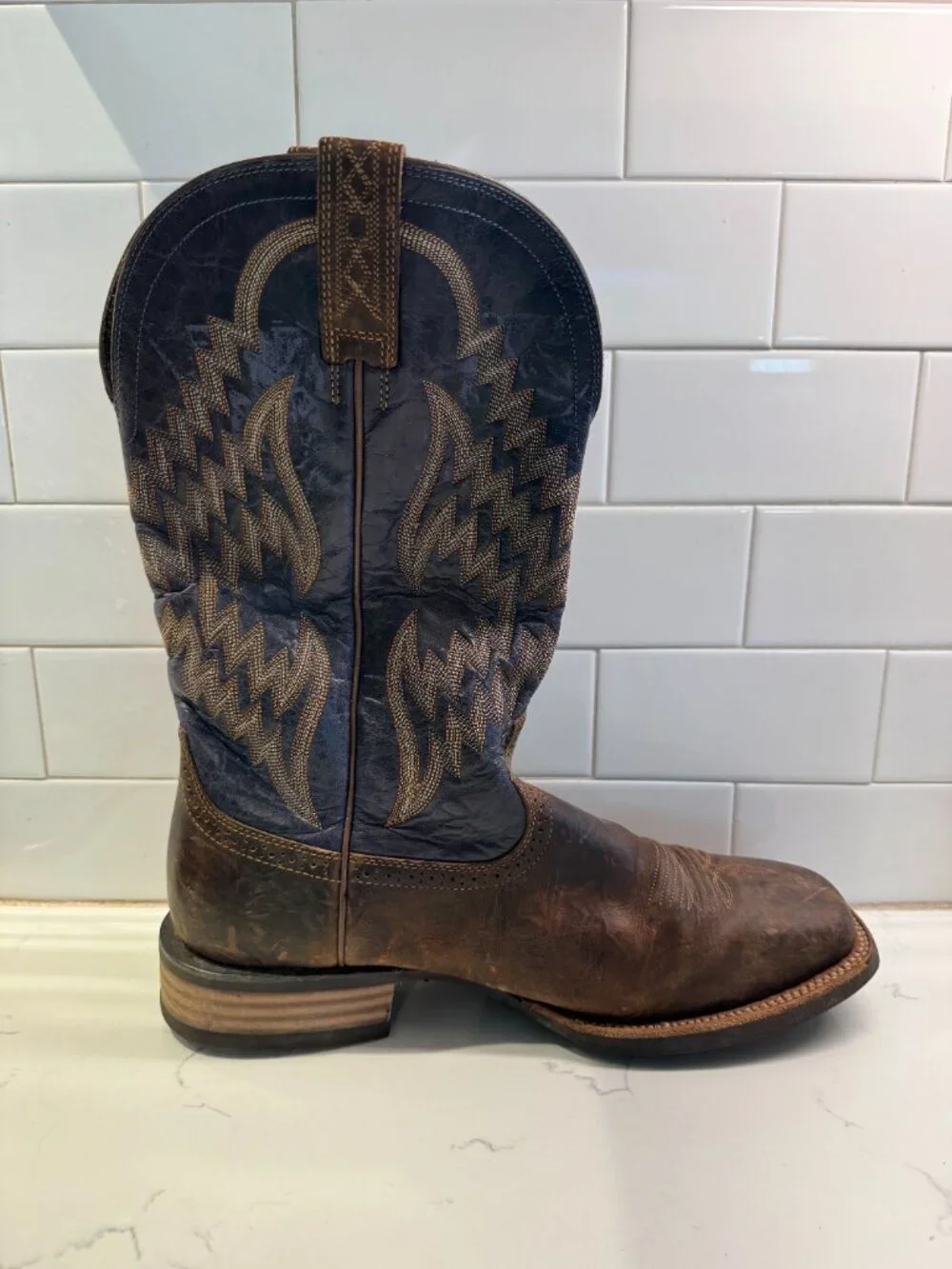 Ariat Tycoon Western Boots Mens 12EE Extra Wide Square Toe Brown Dark Blue Leath